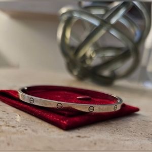 white gold love bracelet small in size 18